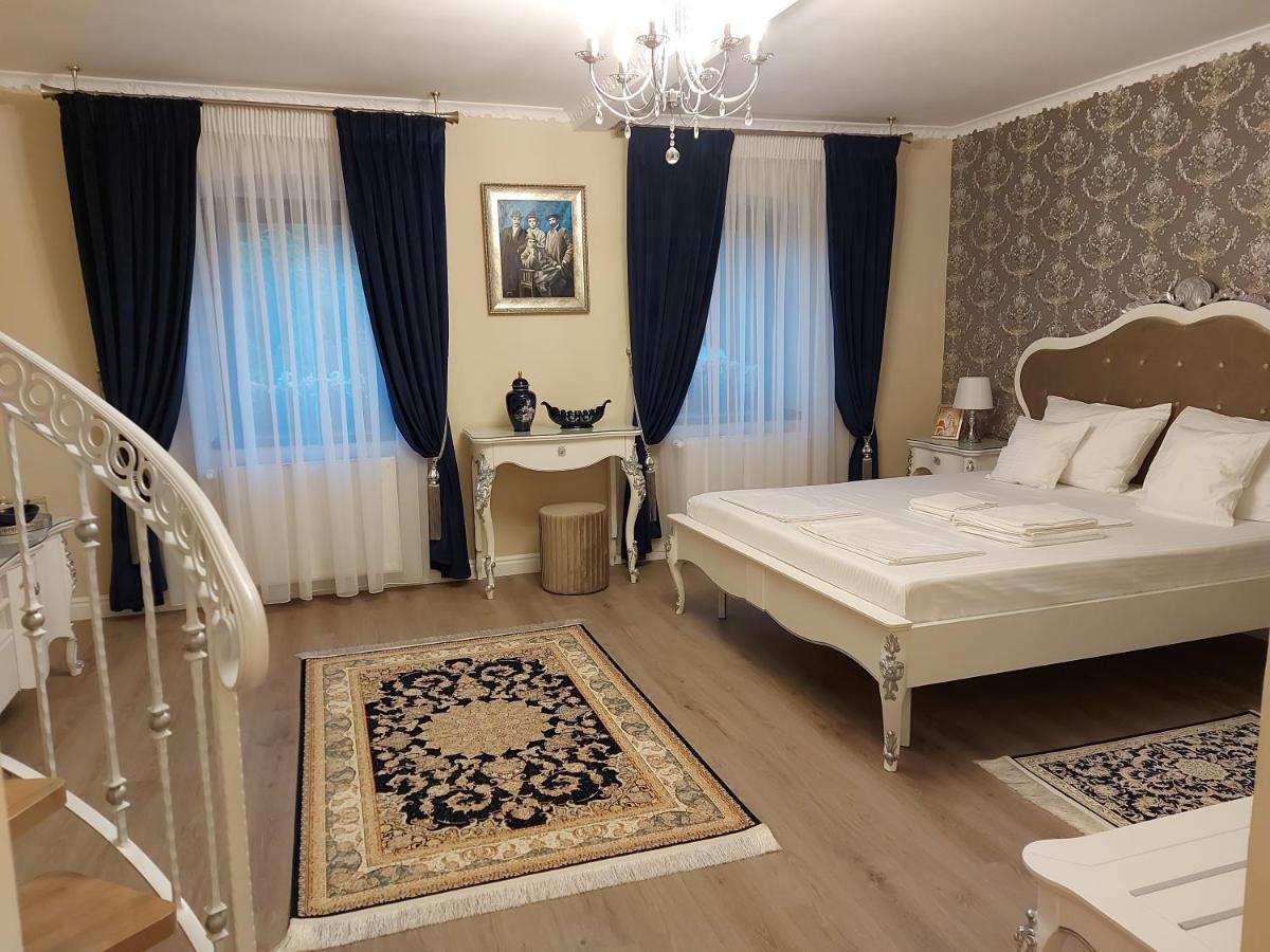 Hotel Conacul Poetilor à Gura Rîului Extérieur photo