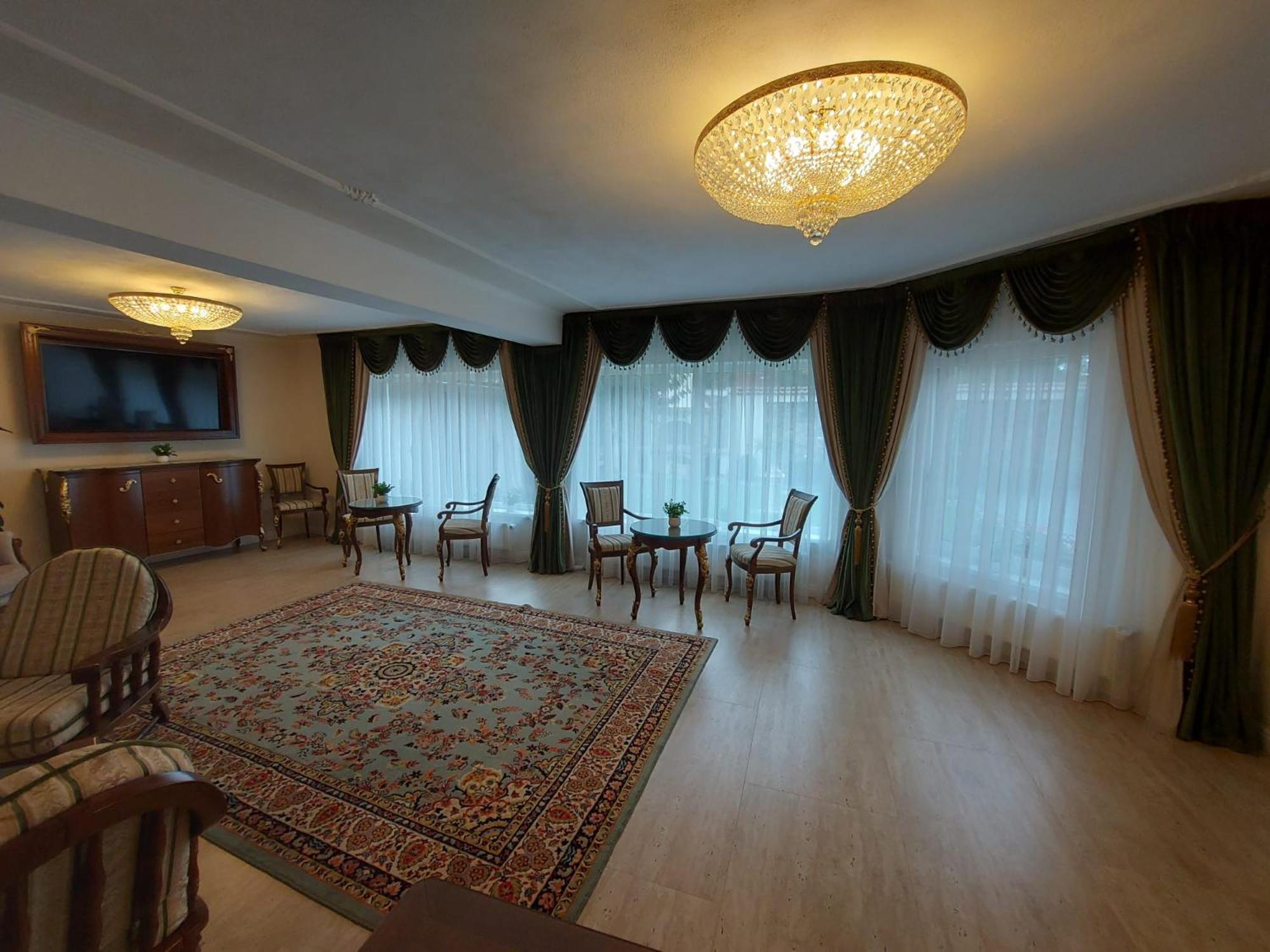 Hotel Conacul Poetilor à Gura Rîului Extérieur photo